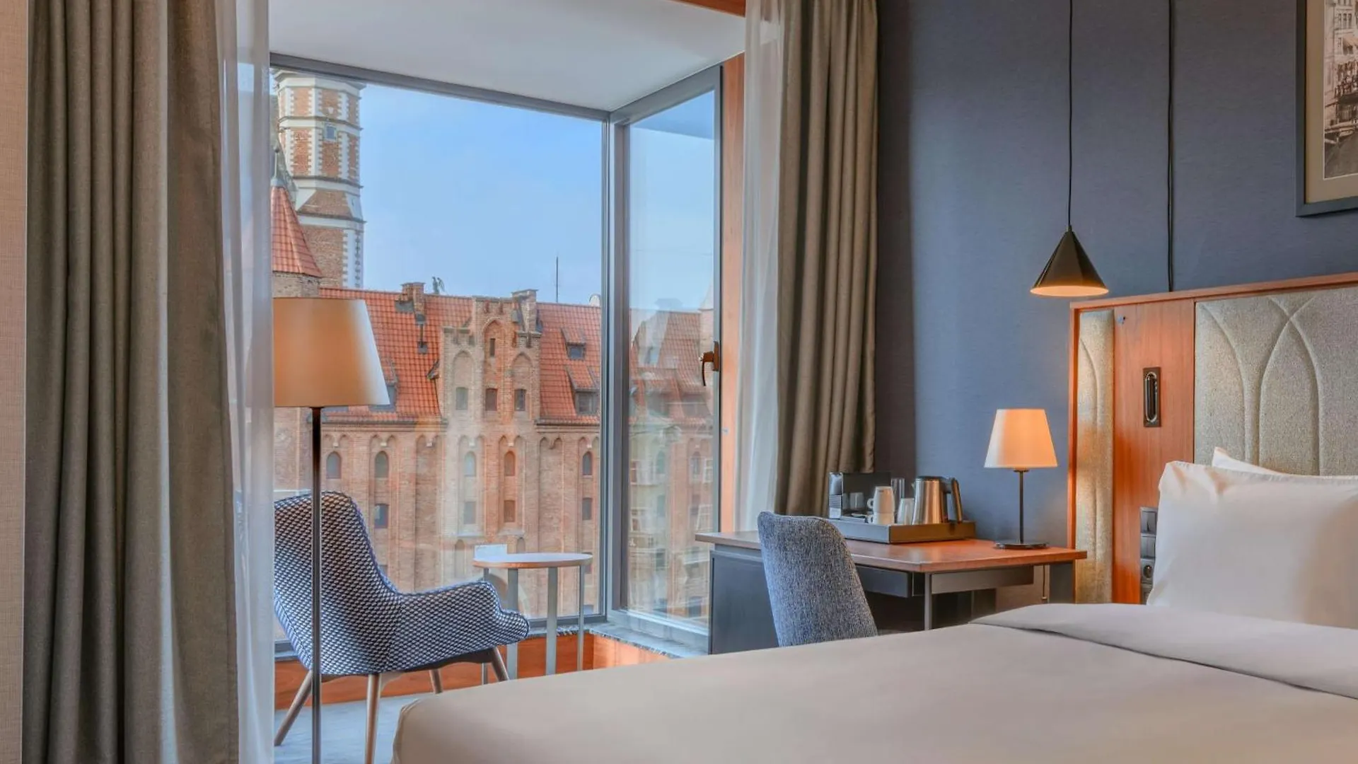Radisson Hotel & Suites, Gdansk, Wyspa Spichrzow  Γκντανσκ