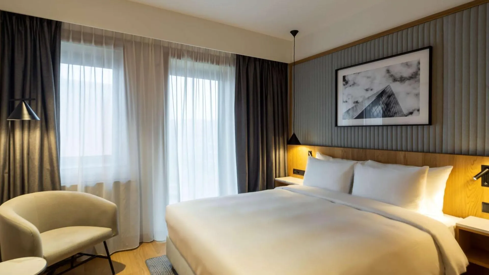 ****  Radisson Hotel & Suites, Gdansk, Wyspa Spichrzow פולין